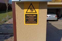 figyelmeztető tábla