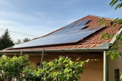 Szolnok-96-kWp-Axitec-300W-Fronius-es-Nobo